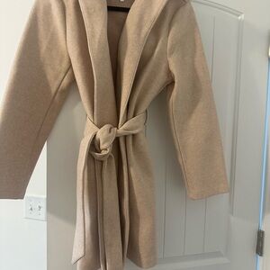 Gianni Bini Cream Trench Coat with Belt